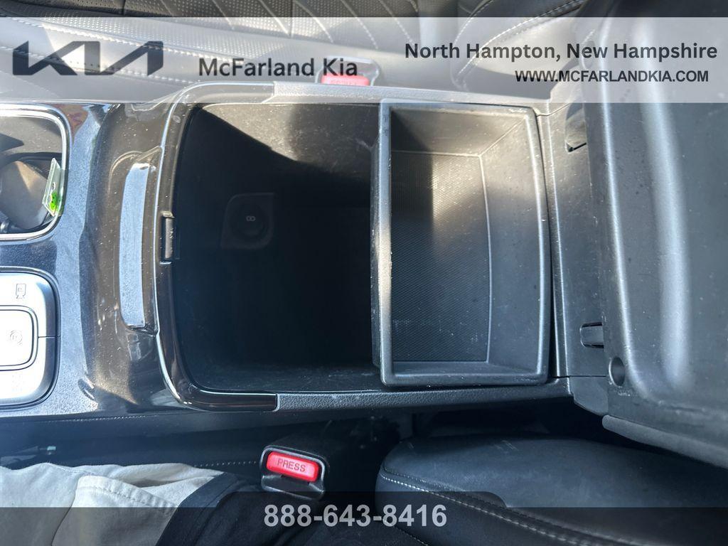 used 2024 Kia Telluride car, priced at $40,899