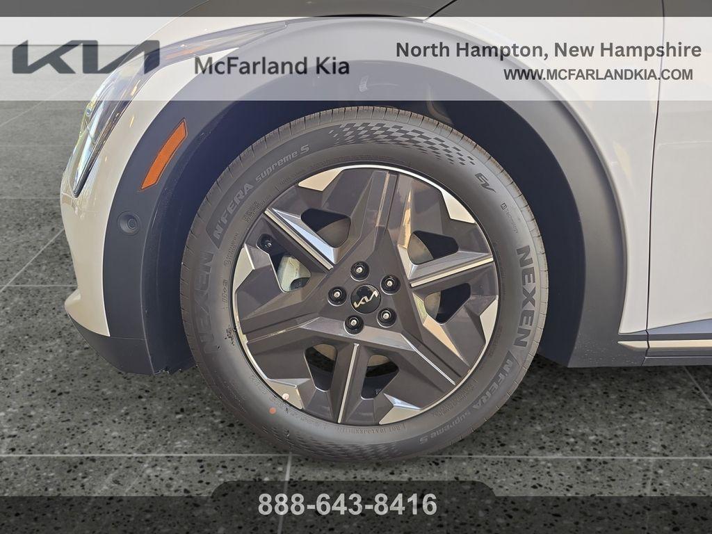 new 2025 Kia EV6 car, priced at $38,087