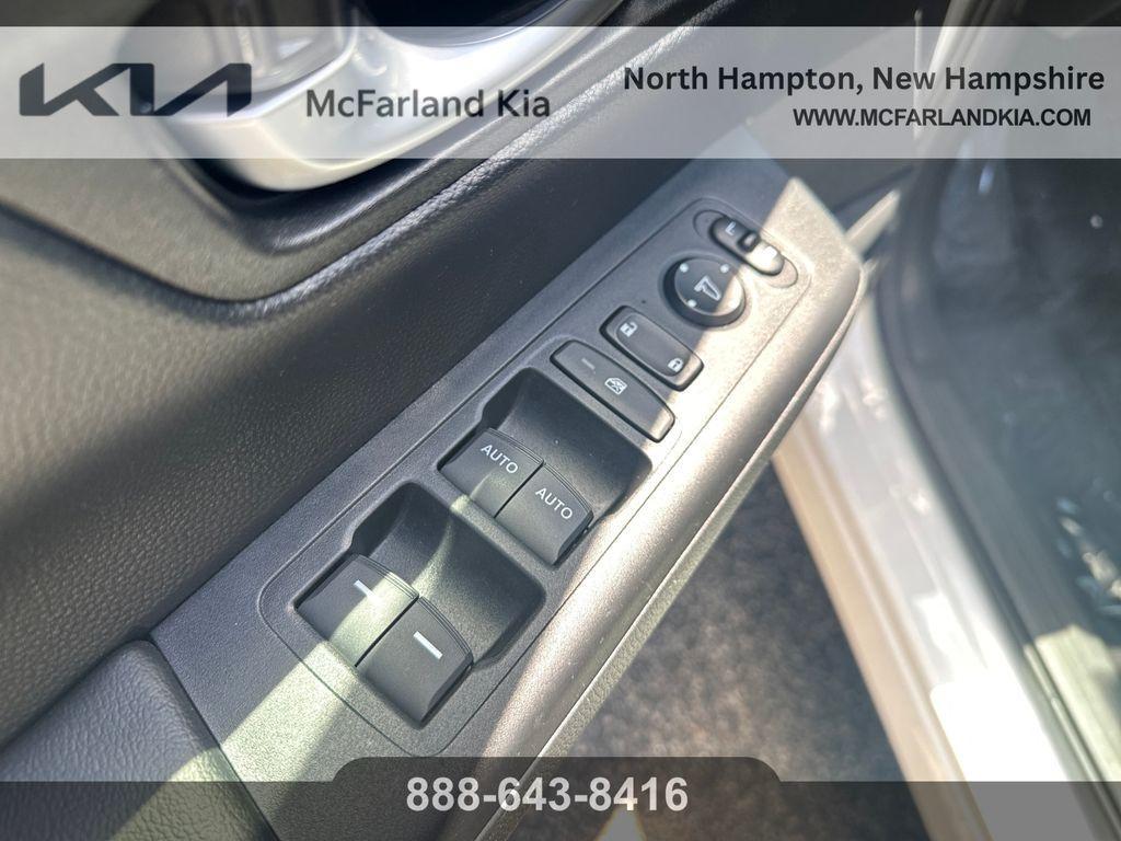 used 2023 Honda CR-V Hybrid car, priced at $29,209
