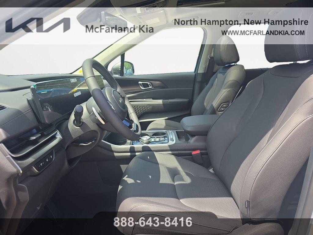 new 2026 Kia Carnival Hybrid car, priced at $50,301