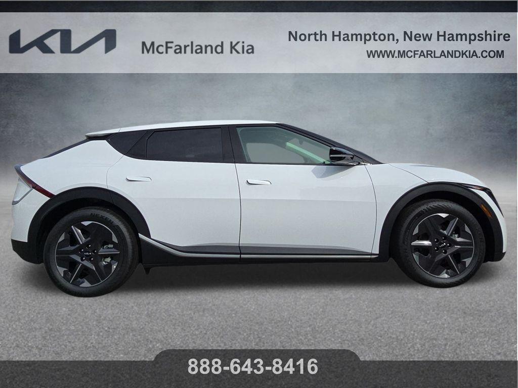 new 2025 Kia EV6 car, priced at $36,122