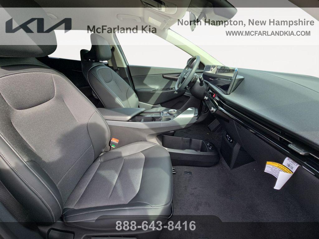 new 2025 Kia EV6 car, priced at $35,010