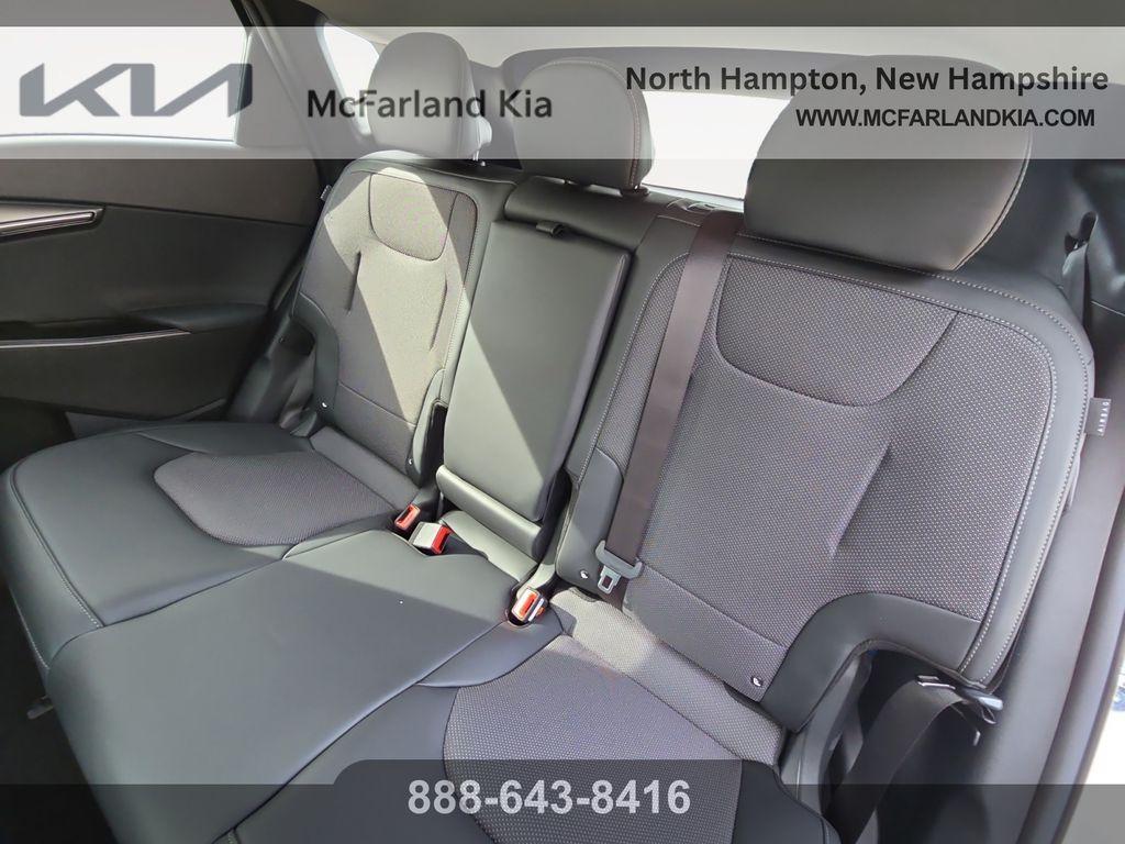 new 2025 Kia EV6 car, priced at $35,010