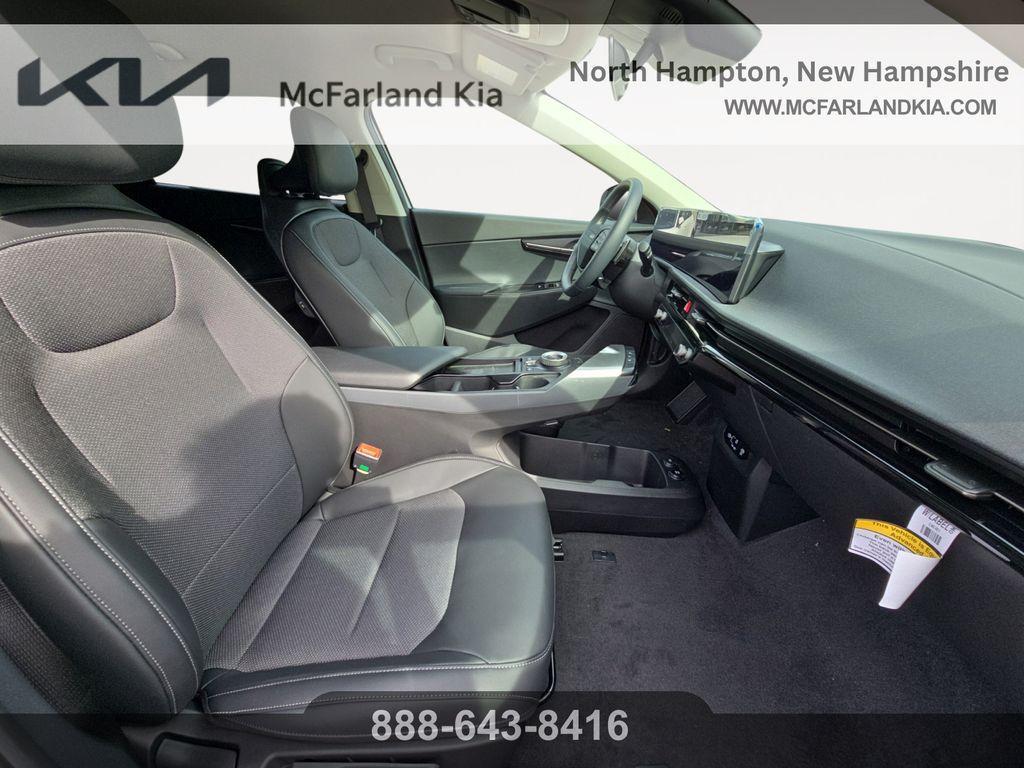 new 2025 Kia EV6 car, priced at $36,122