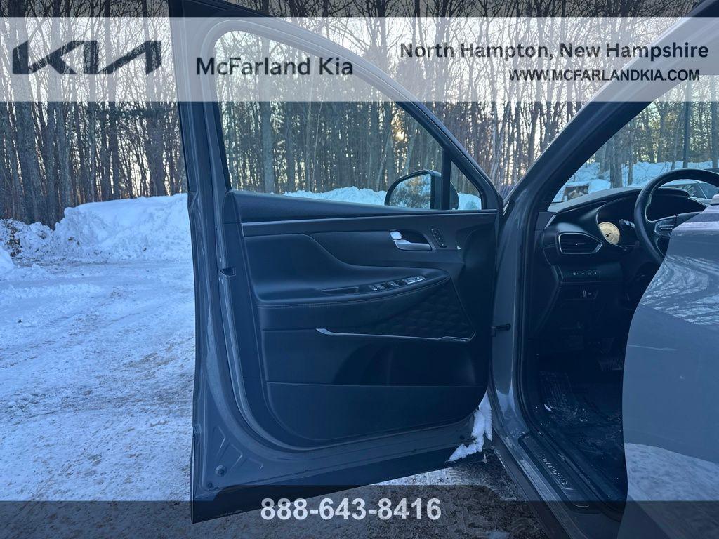 used 2022 Hyundai Santa Fe car, priced at $17,995