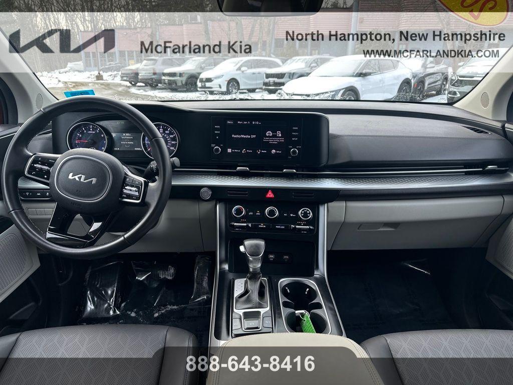 used 2024 Kia Carnival car, priced at $28,451