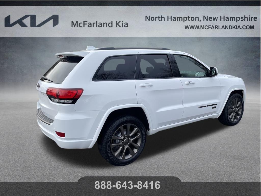 used 2017 Jeep Grand Cherokee car, priced at $14,586