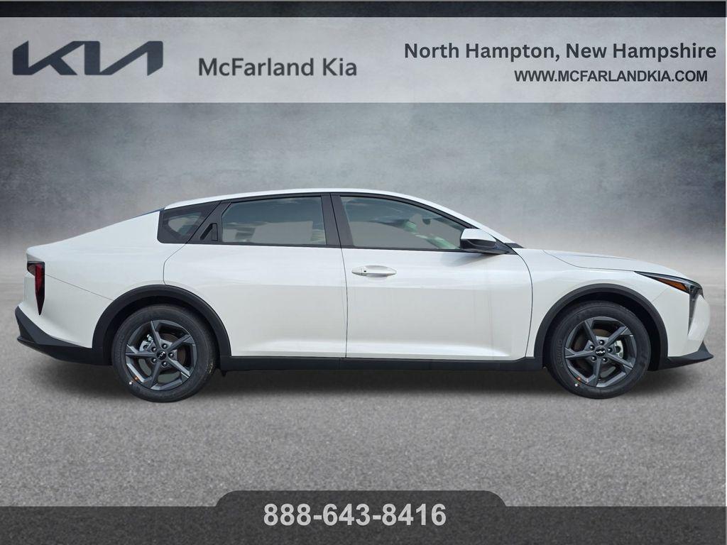 new 2025 Kia K4 car, priced at $22,598