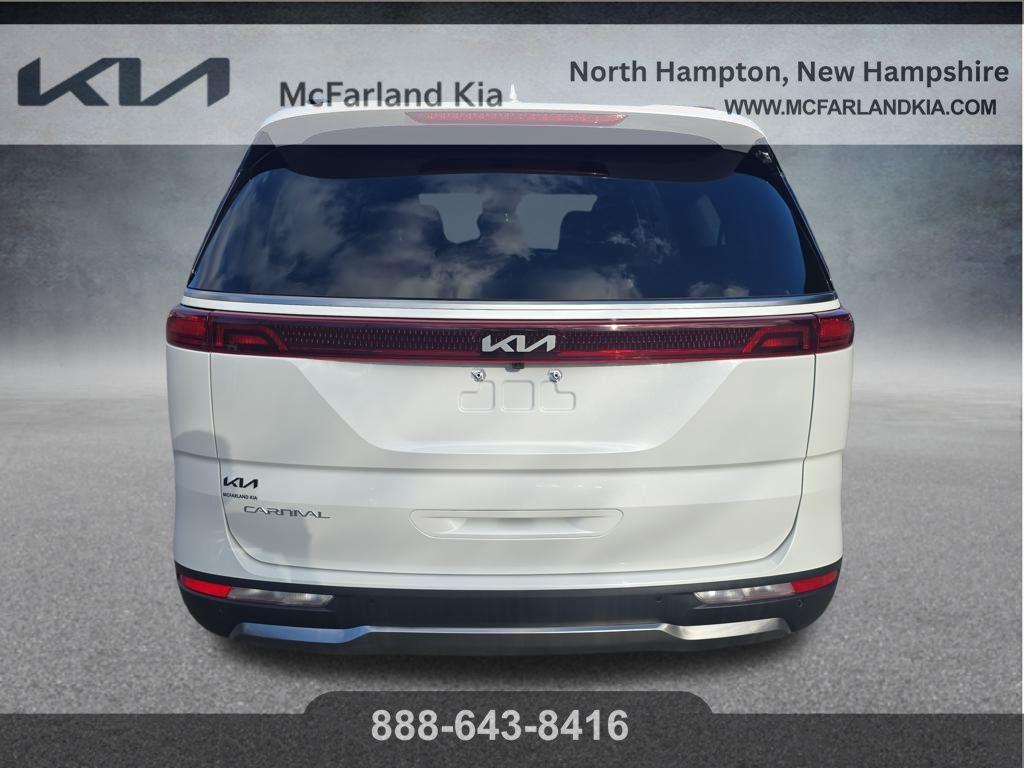 used 2024 Kia Carnival car, priced at $34,091