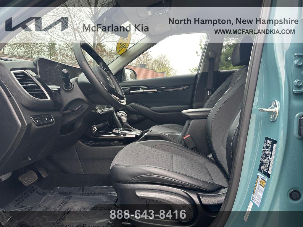used 2024 Kia Seltos car, priced at $23,803