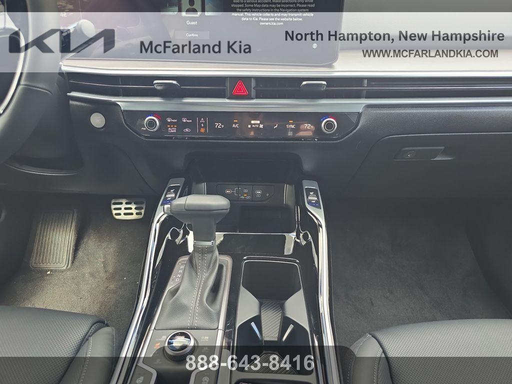 new 2026 Kia Sorento car, priced at $42,633