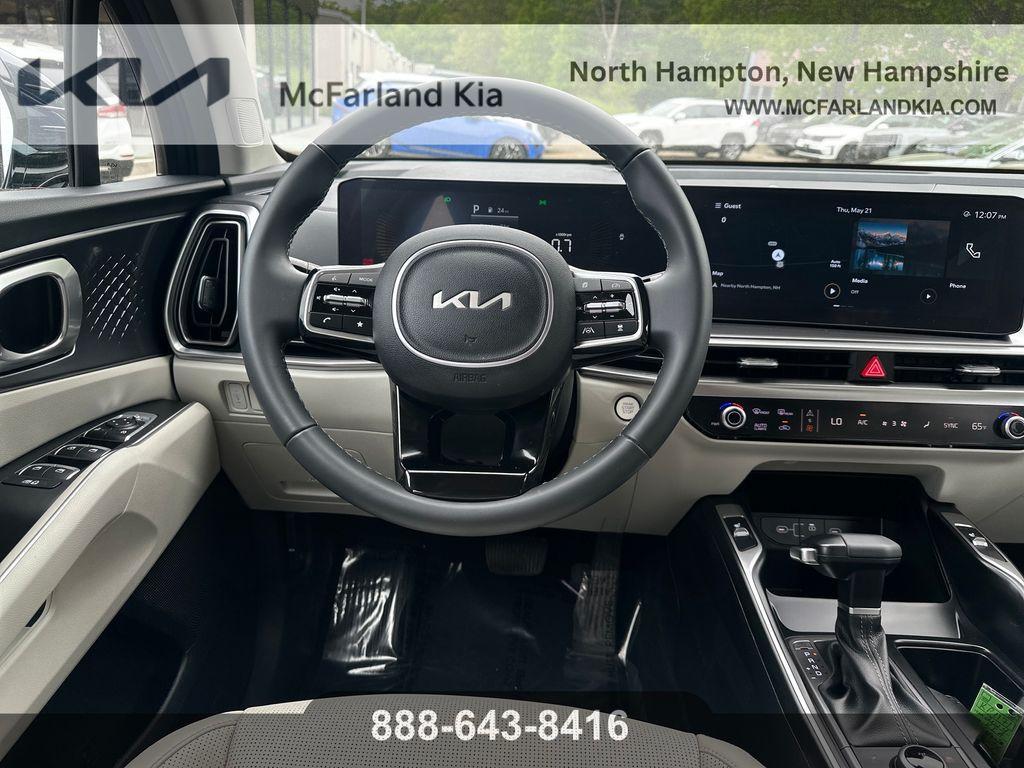 used 2024 Kia Sorento car, priced at $29,655