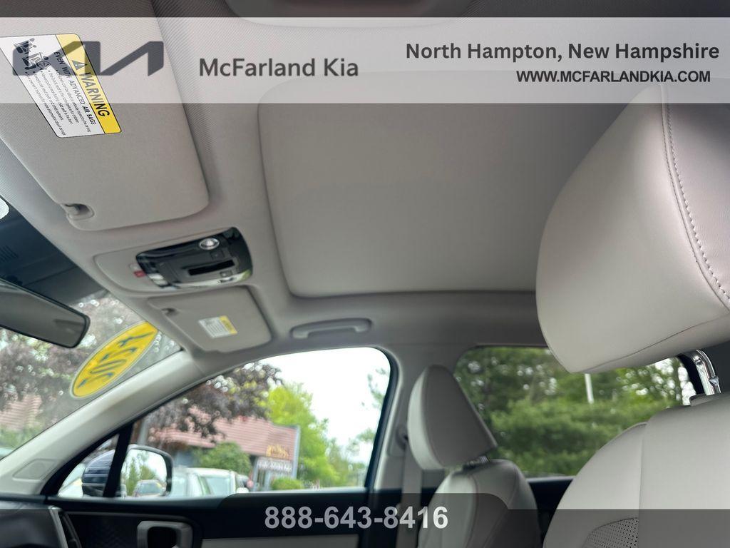 used 2024 Kia Sorento car, priced at $29,655