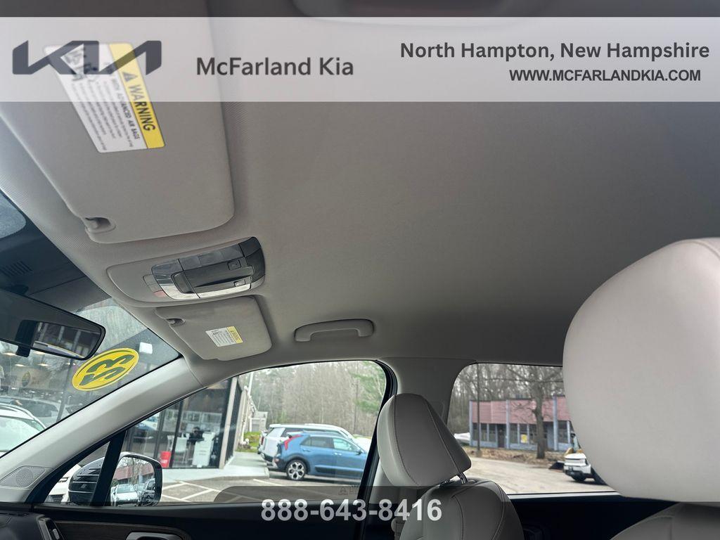 used 2023 Kia Sorento car, priced at $26,344
