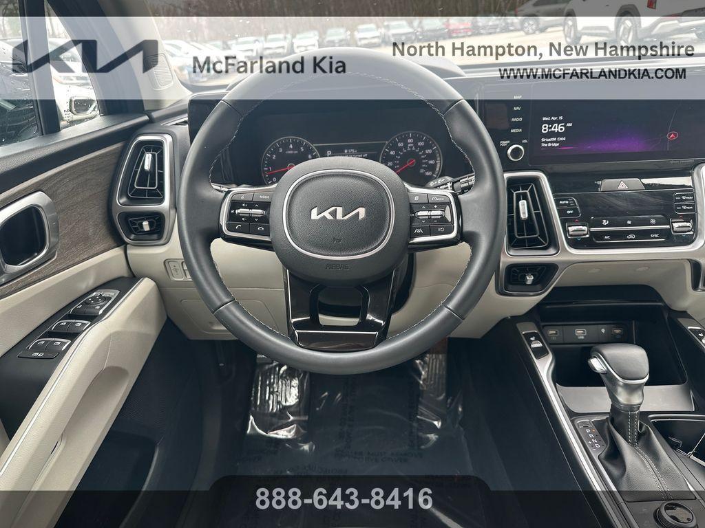 used 2023 Kia Sorento car, priced at $26,344