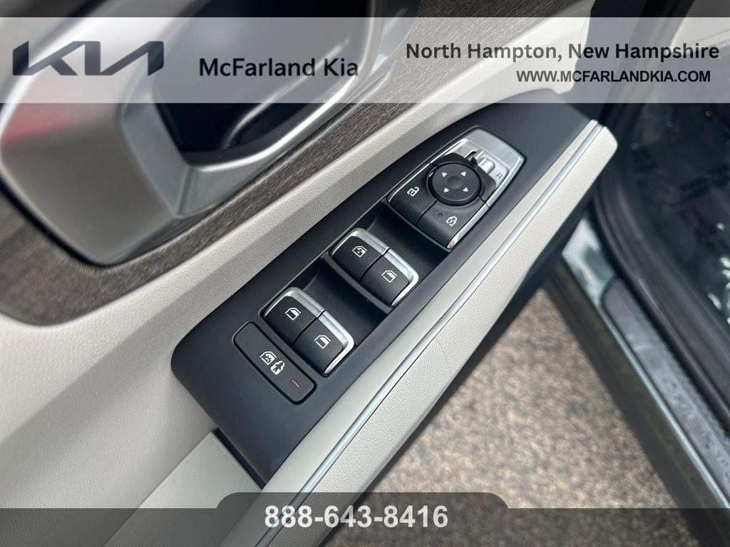 used 2023 Kia Sorento car, priced at $26,344