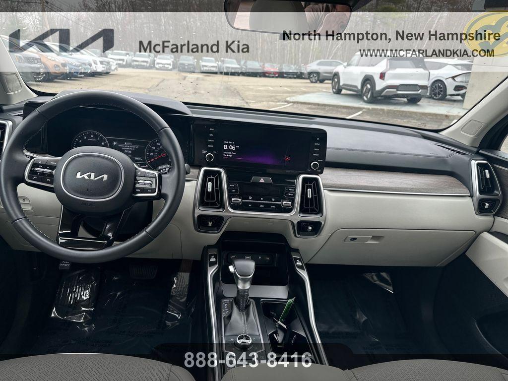 used 2023 Kia Sorento car, priced at $26,344