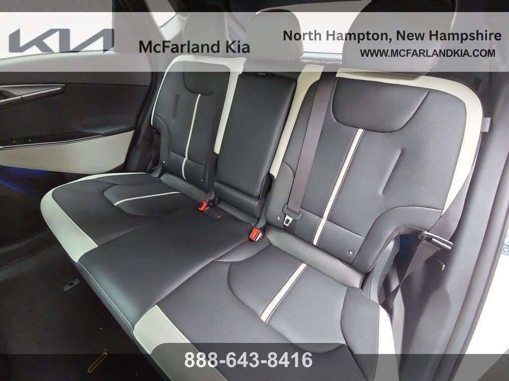 new 2025 Kia EV6 car, priced at $45,017