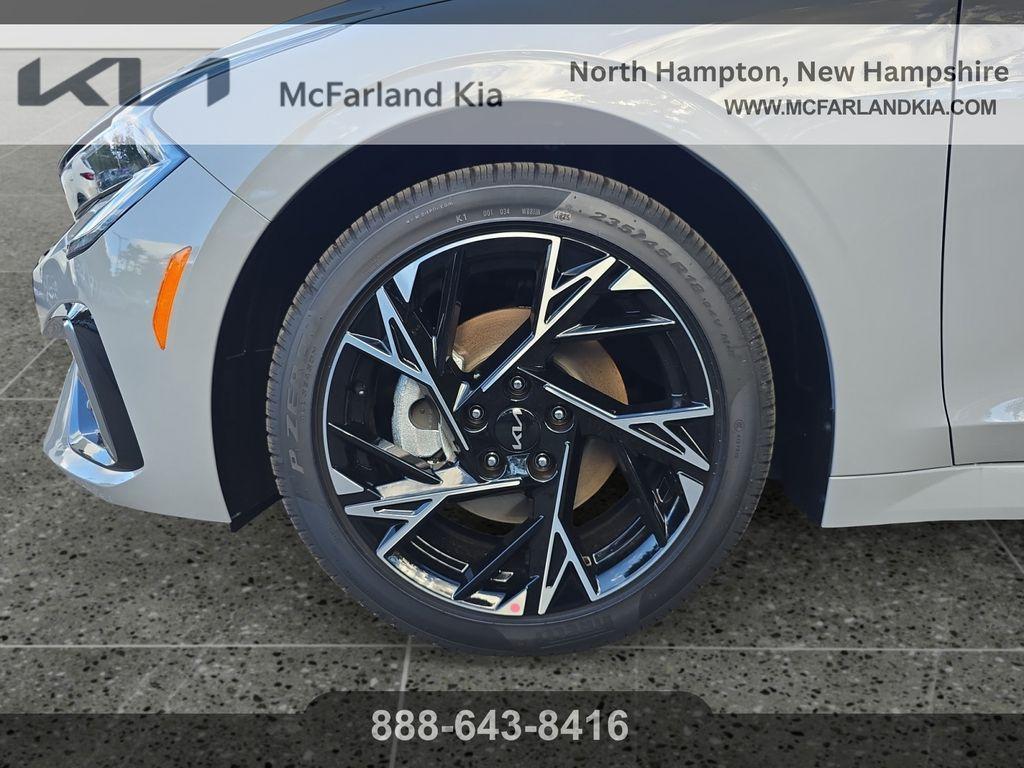 new 2026 Kia K5 car, priced at $29,247