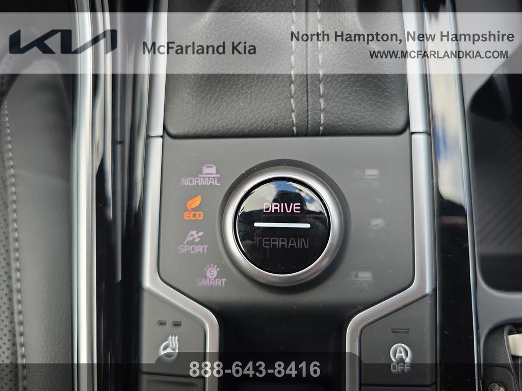 new 2026 Kia Sorento car, priced at $42,153