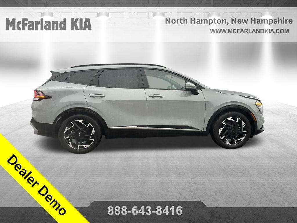 new 2025 Kia Sportage car, priced at $32,398