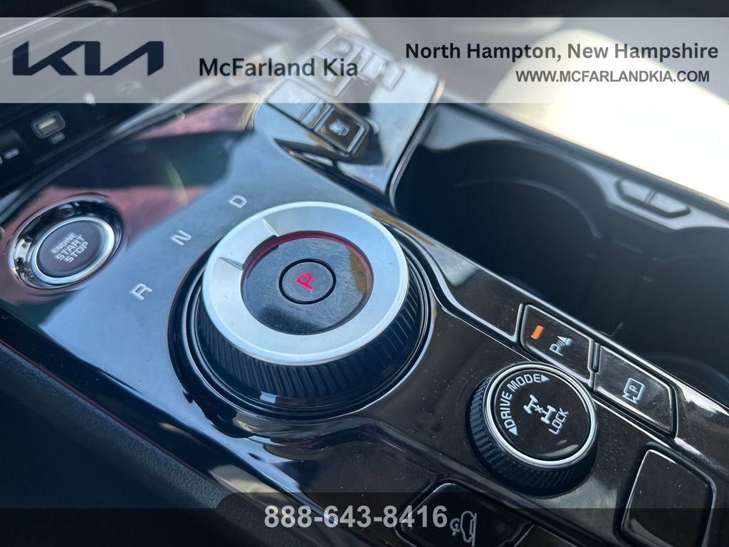 used 2024 Kia Sportage Hybrid car, priced at $33,370