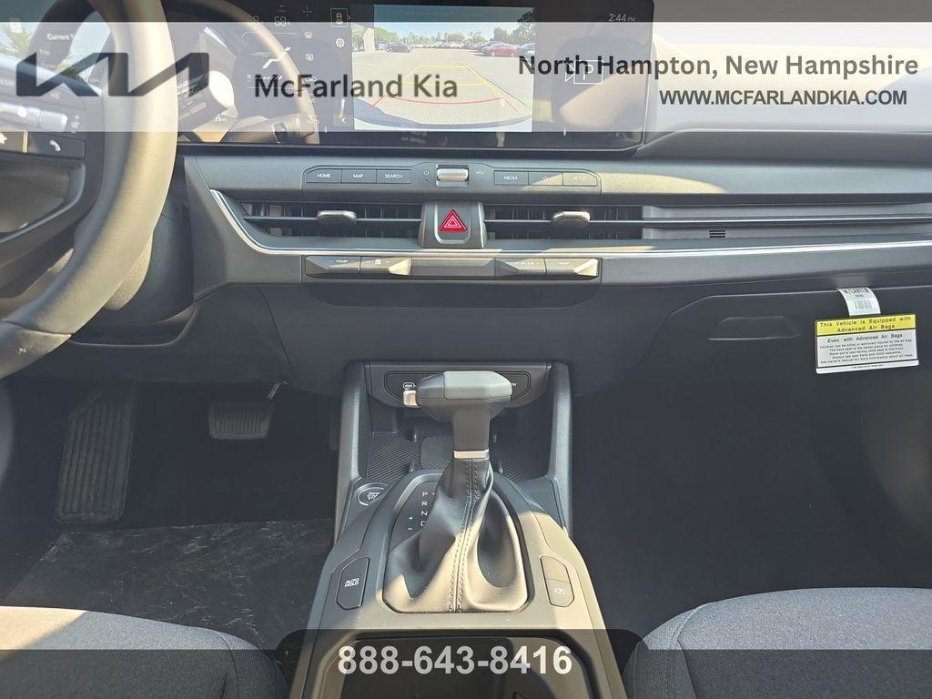 new 2025 Kia K4 car, priced at $23,300
