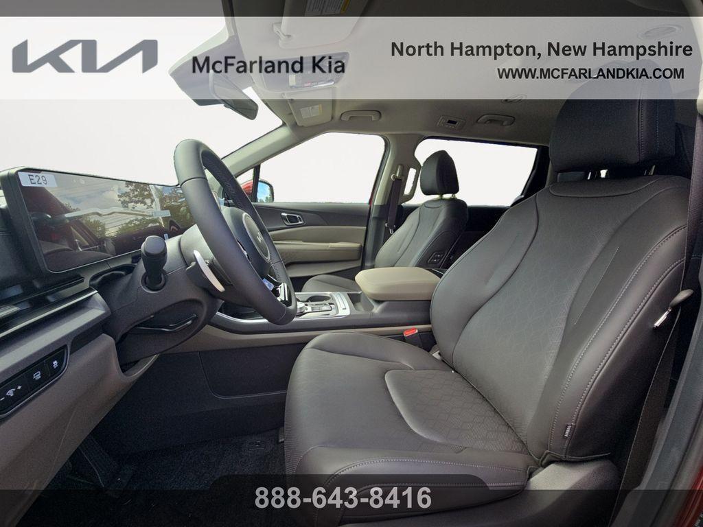 new 2026 Kia Carnival Hybrid car, priced at $41,283