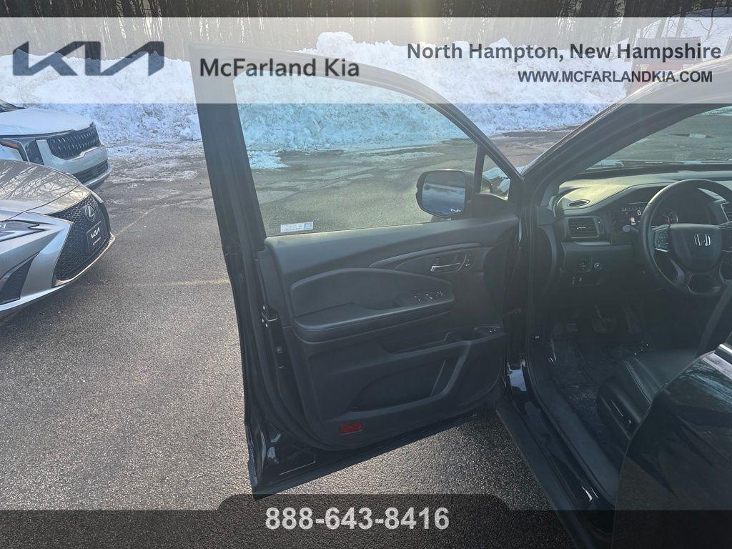 used 2020 Honda Pilot car, priced at $17,632