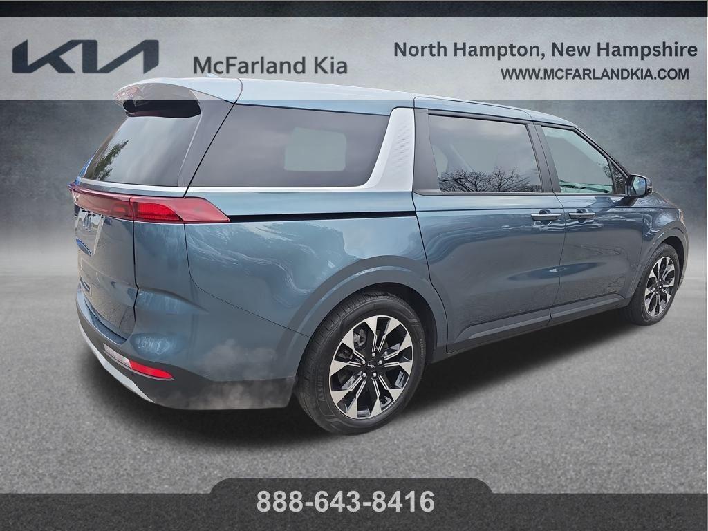 used 2023 Kia Carnival car, priced at $30,907