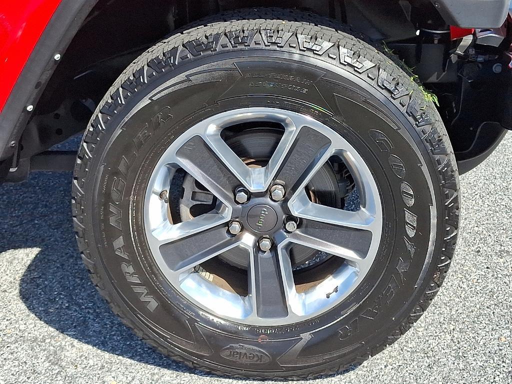 used 2022 Jeep Wrangler Unlimited car, priced at $35,900