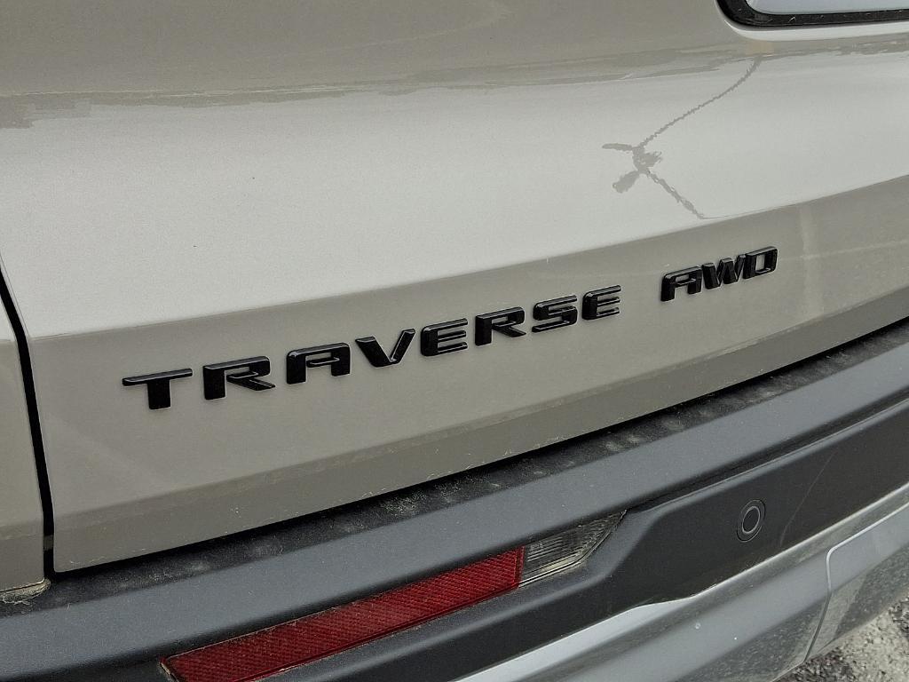 new 2026 Chevrolet Traverse car, priced at $55,344
