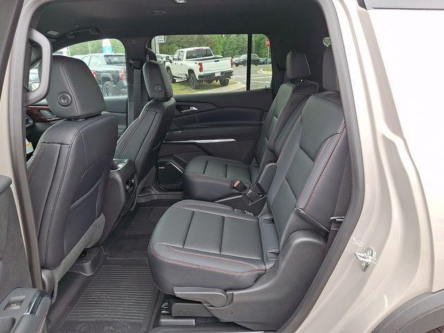 new 2026 Chevrolet Traverse car, priced at $55,344