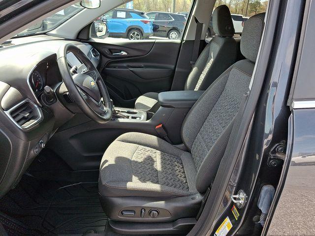 used 2023 Chevrolet Equinox car, priced at $24,600
