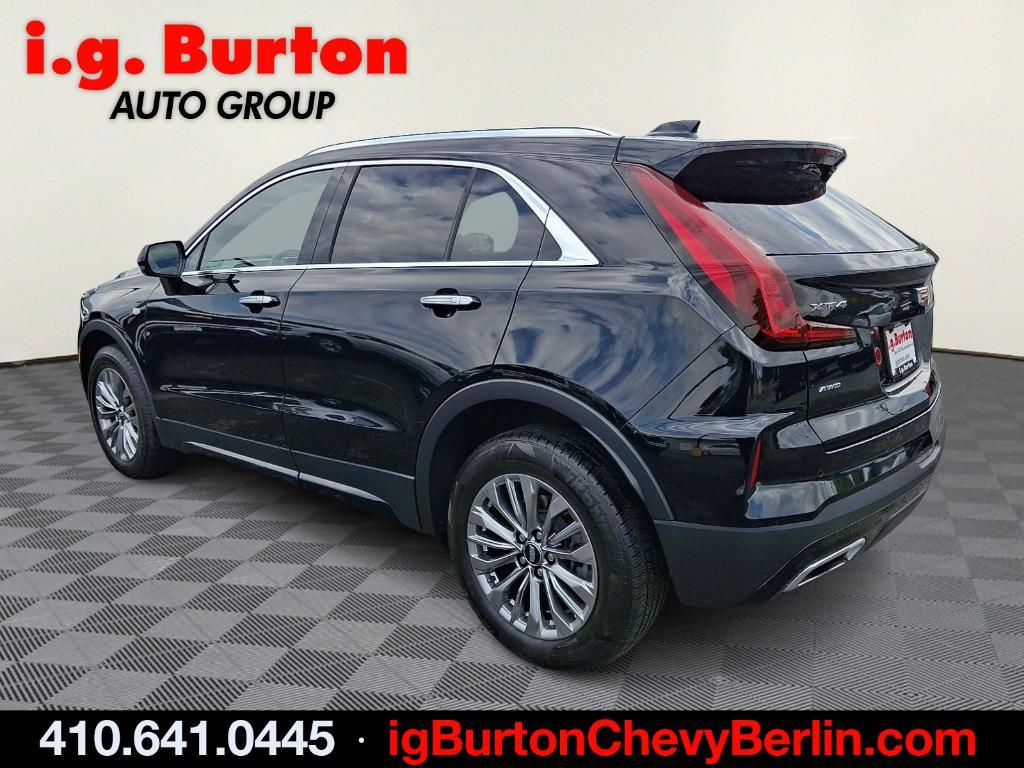 used 2024 Cadillac XT4 car, priced at $31,763