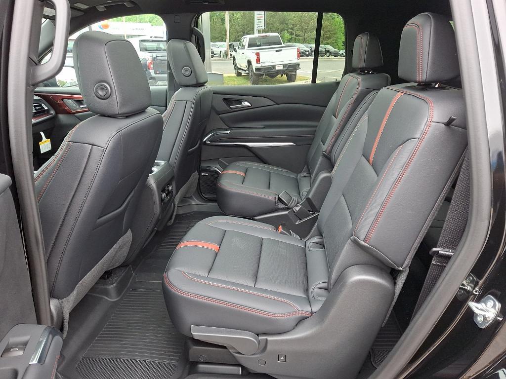 new 2026 Chevrolet Traverse car, priced at $58,257