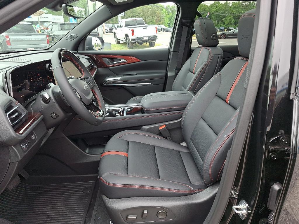 new 2026 Chevrolet Traverse car, priced at $58,257