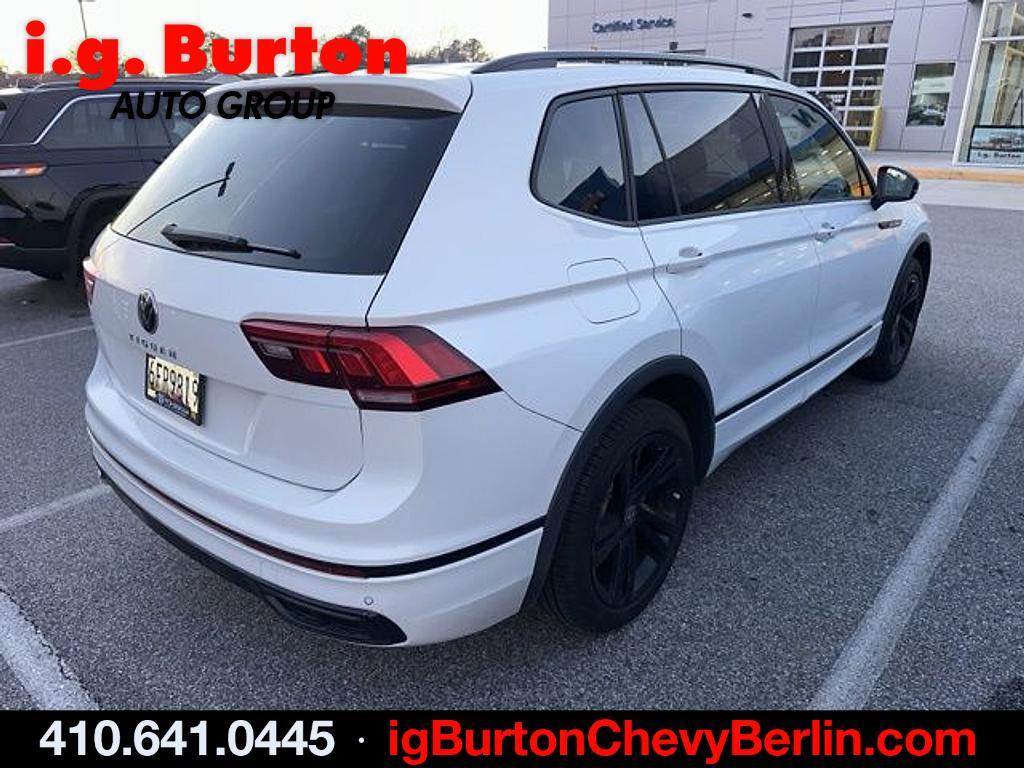 used 2024 Volkswagen Tiguan car, priced at $27,619