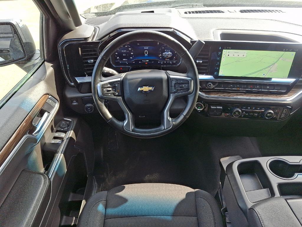 used 2025 Chevrolet Silverado 1500 car, priced at $39,546