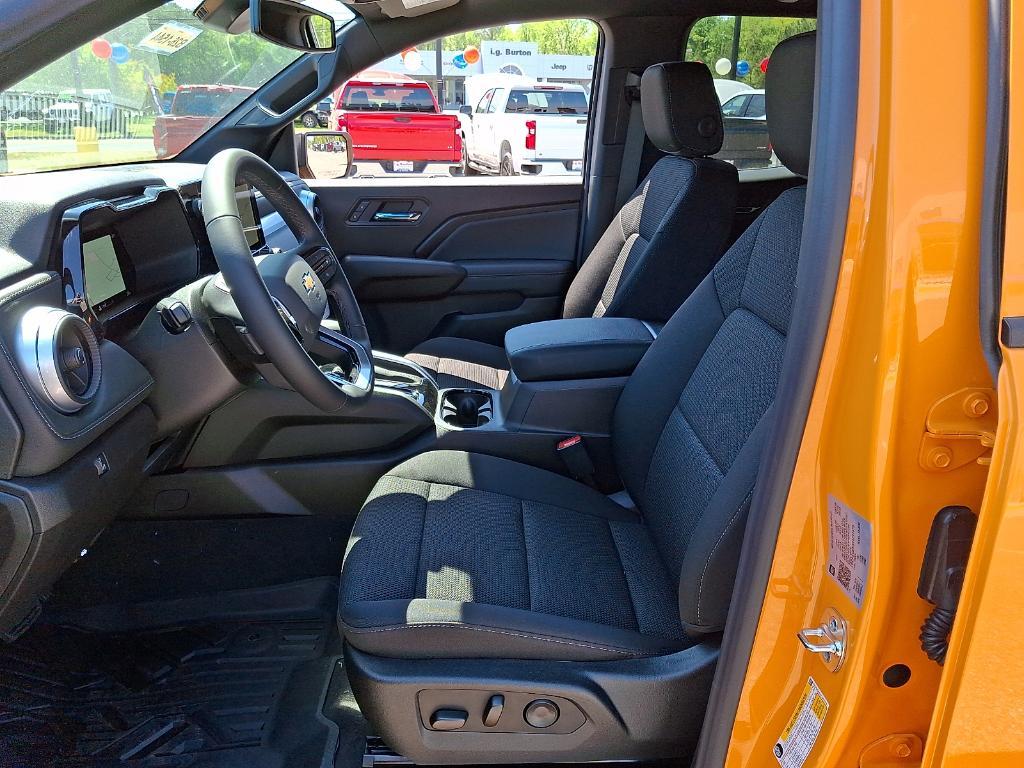 new 2026 Chevrolet Colorado car, priced at $36,523