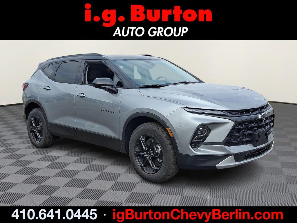 new 2026 Chevrolet Blazer car, priced at $40,075