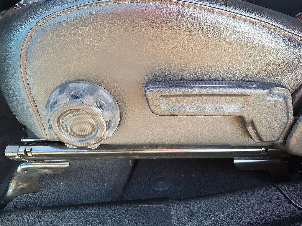 used 2023 Jeep Gladiator car, priced at $38,294