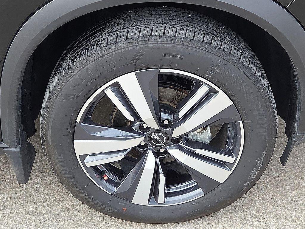 used 2023 Nissan Rogue car, priced at $24,538