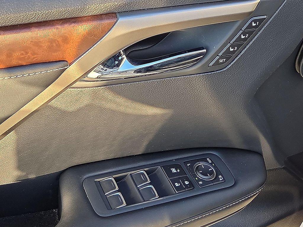 used 2022 Lexus RX 350L car, priced at $43,715