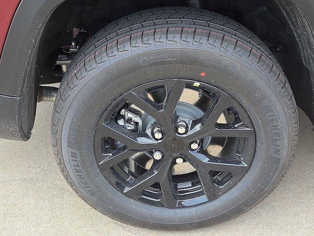 new 2026 Jeep Grand Cherokee L car, priced at $49,534