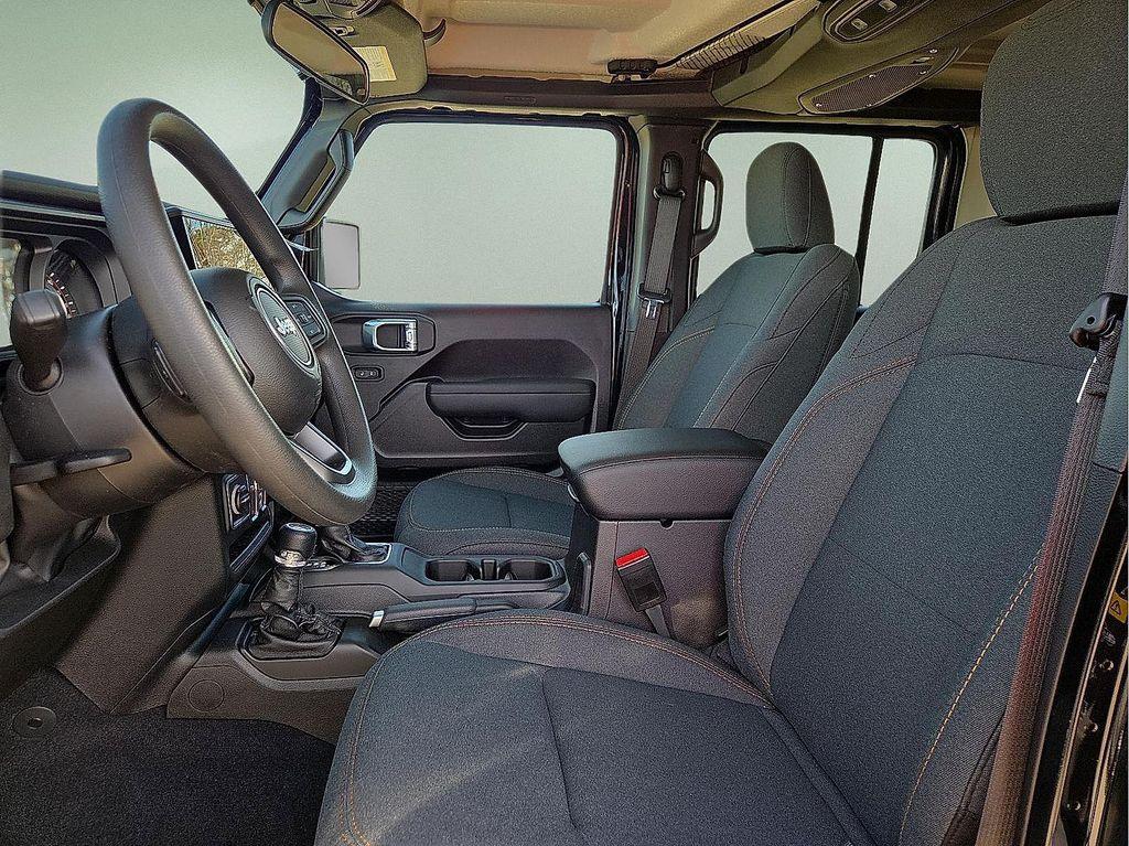 new 2026 Jeep Wrangler car, priced at $48,513