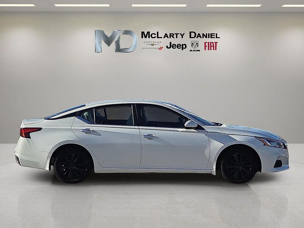used 2020 Nissan Altima car, priced at $17,267
