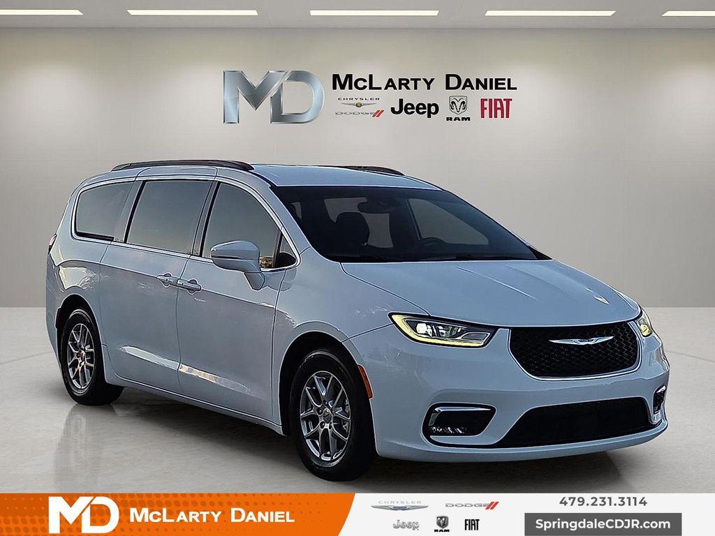 used 2022 Chrysler Pacifica car, priced at $21,097