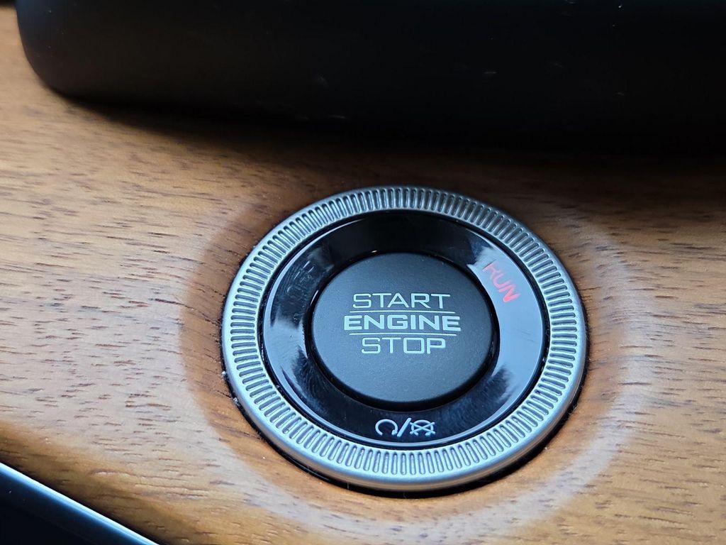 used 2023 Jeep Grand Cherokee car, priced at $38,035