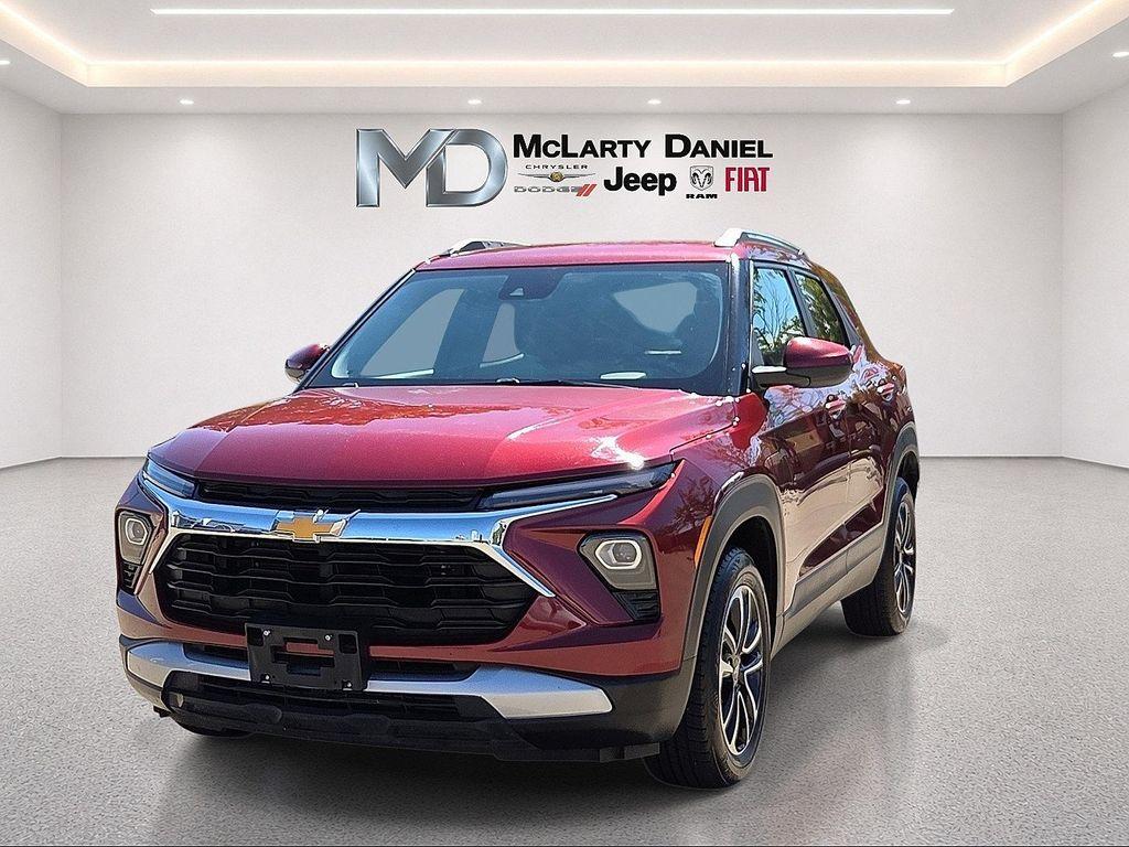 used 2025 Chevrolet TrailBlazer car, priced at $21,995